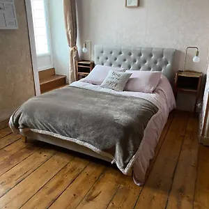 Privative Dans Maison De Caractère Séjour chez l'habitant Le Faou