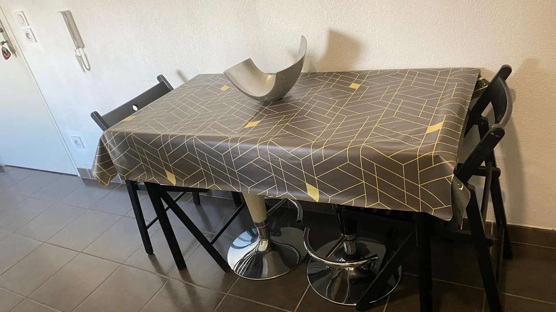 Appartamento Gk2Night, Appartement Avec Parking Sous Sol Gratuit Marsiglia Francia